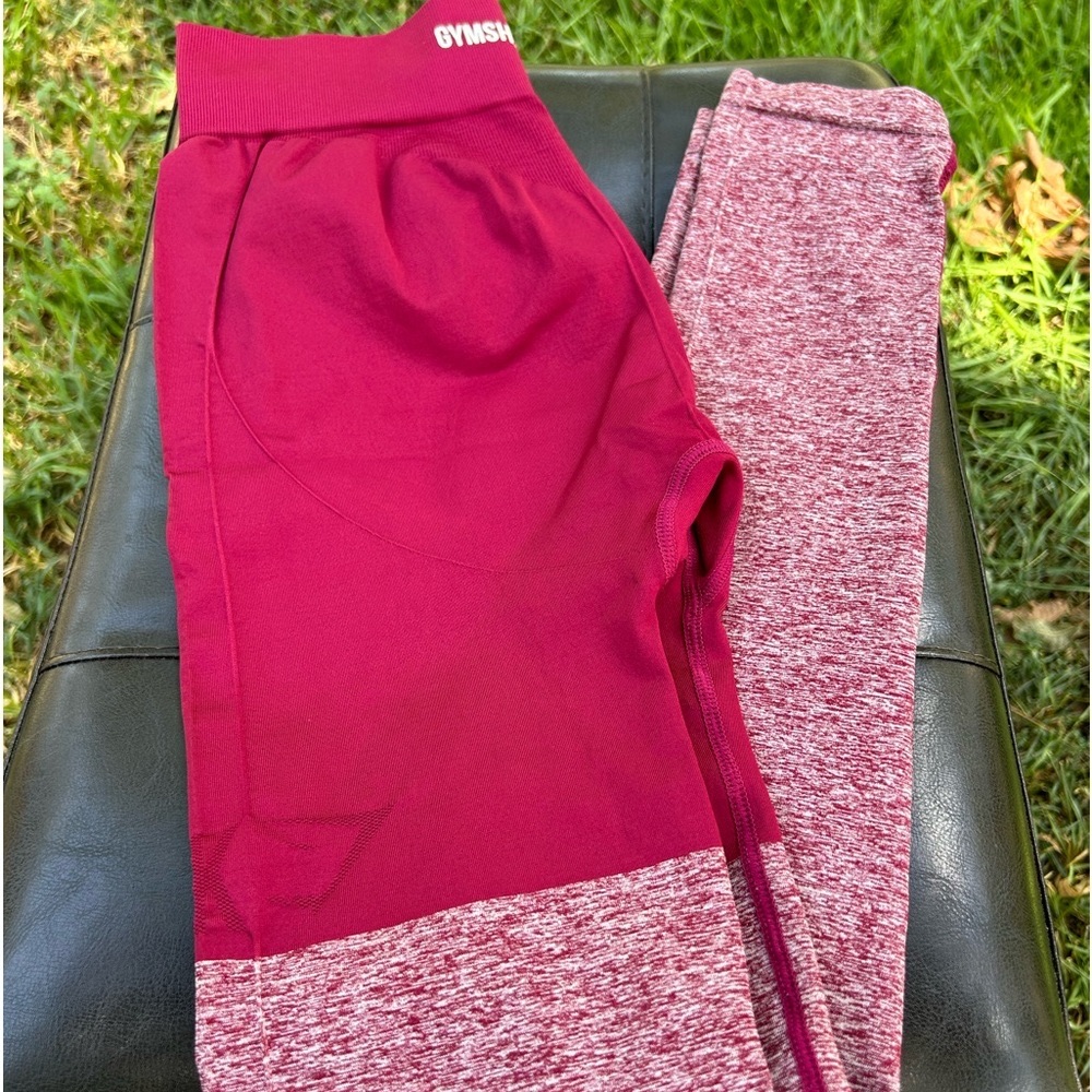 Gym shark leggings size small burgundy